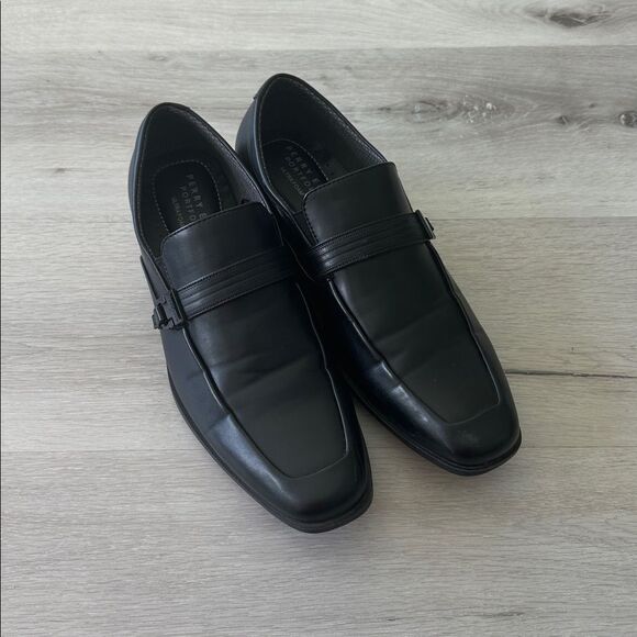 Perry Ellis Portfolio Ultrafoam Dalton 3 Shoes Black 9 EUC - Picture 1 of 6
